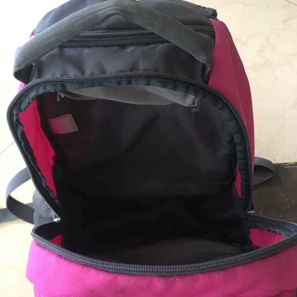 Adidas Sports backpack (or even anything) - Picture 7 of 8